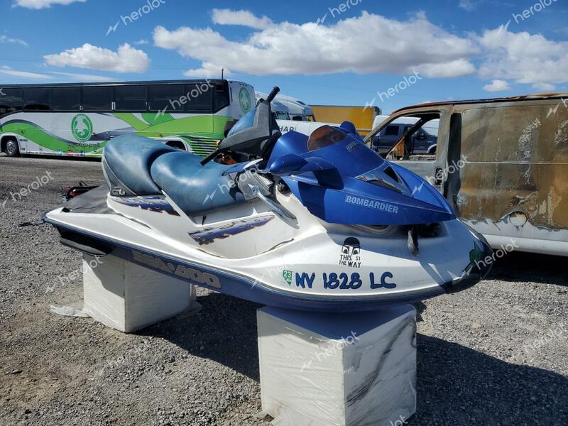 BRP JETSKI 2002 blue   ZZN43401D202 photo #1