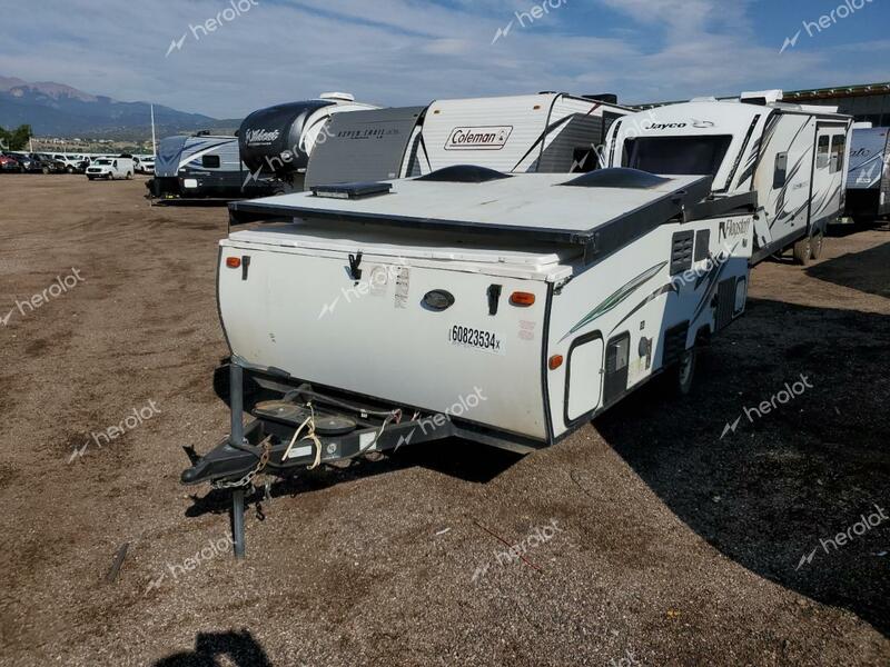 FVFG TRAILER 2015 white   4X4CFSU14FD173705 photo #3