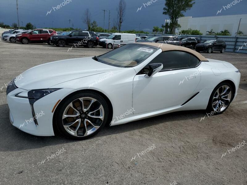 LEXUS LC 500 2021 white  gas JTHKPAAY9MA104399 photo #1