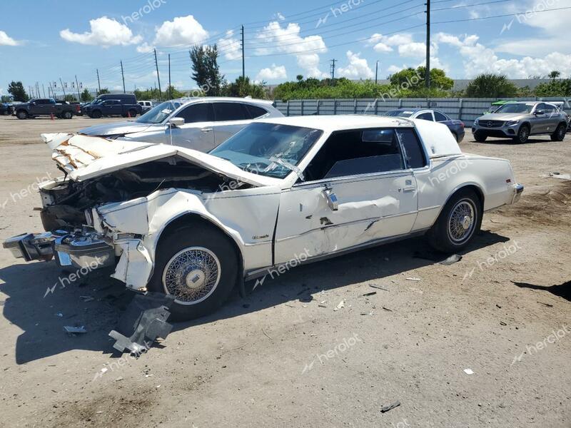 OLDSMOBILE TORONADO B 1984 white  gas 1G3AZ57Y7EE335835 photo #1