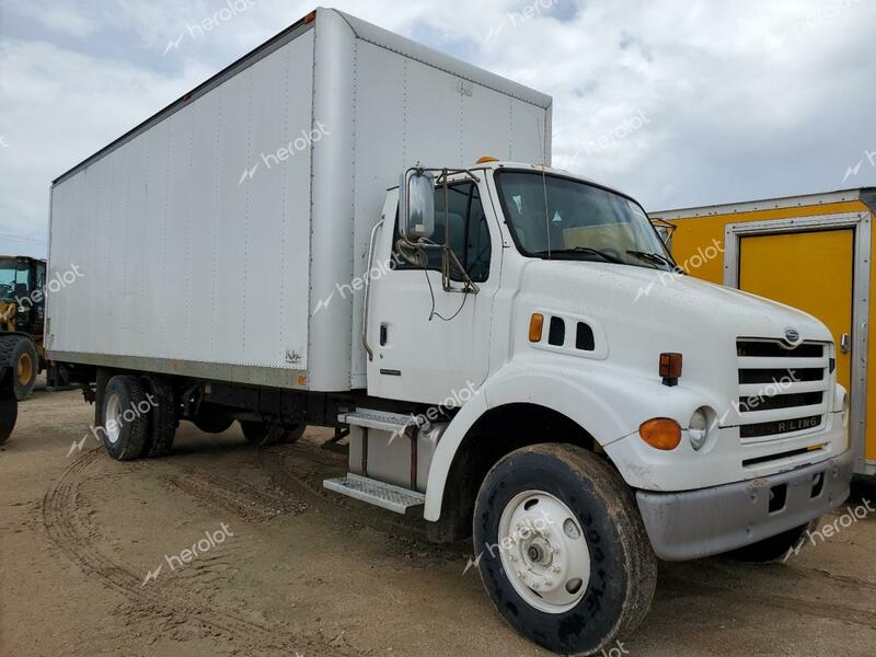 STERLING TRUCK L 7500 2005 white conventi diesel 2FZAATDC25AU95114 photo #1