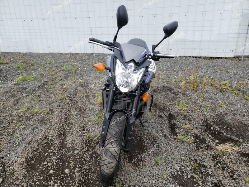 YAMAHA FZ8 N 2013 gray racer gas JYARN27E8DA003391 photo #3