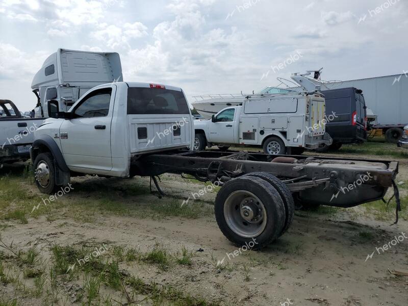 DODGE RAM 5500 S 2011 white  diesel 3D6WU7EL2BG575560 photo #3