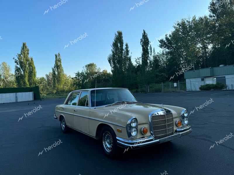 MERCEDES-BENZ 280SEL 4.5 1973 tan   10806812018127 photo #1