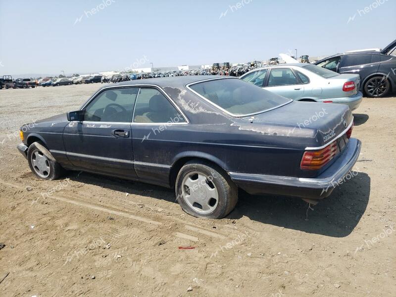 MERCEDES-BENZ 560 SEC 1991 blue  gas WDBCA45E9MA581289 photo #3