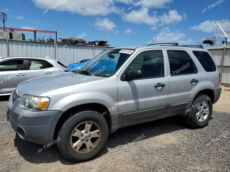 FORD ESCAPE XLT 2005 silver  gas 1FMYU03105KC52561 photo #1