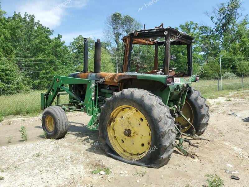 JOHN DEERE TRACTOR 1975 green   4430H044071R photo #4