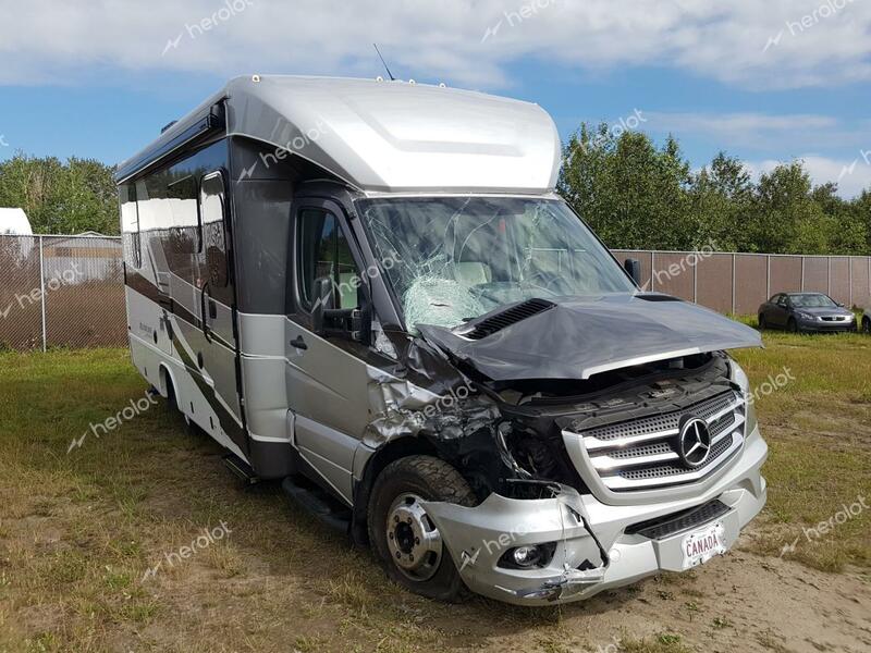 MERCEDES-BENZ SPRINTER 3 2018 white  diesel WDABF4CCXJ9760960 photo #1