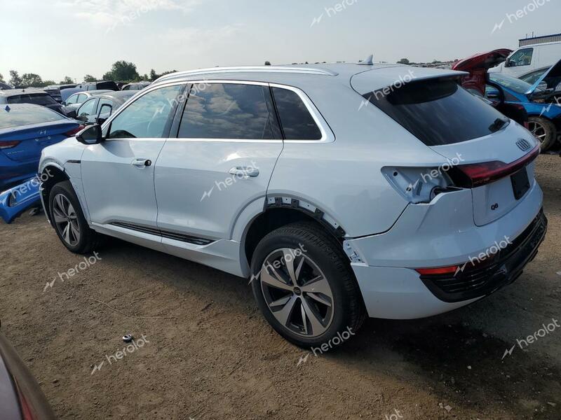 AUDI Q8 E-TRON 2024 white  electric WA14AAGE2RB015813 photo #3