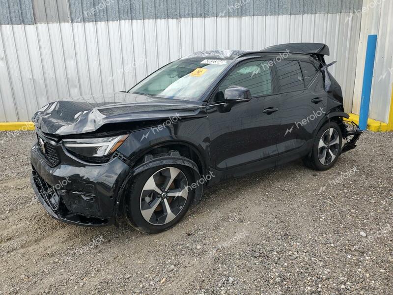 VOLVO XC40 ULTIM 2023 black  gas YV4K92HX7P2053656 photo #1