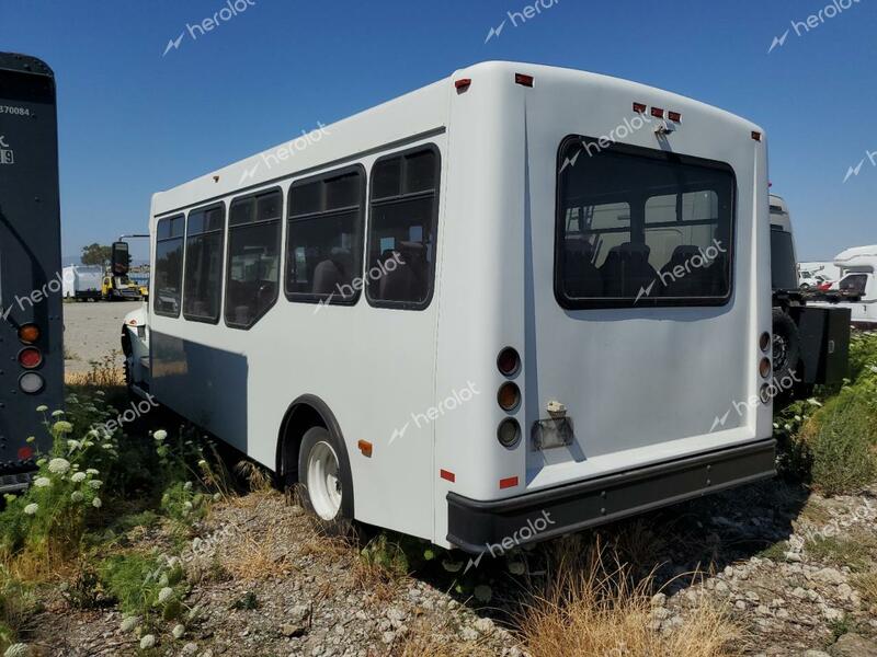 IC CORPORATION 3000 HC 2015 white bus diesel 5WEASSKN6FH643544 photo #3