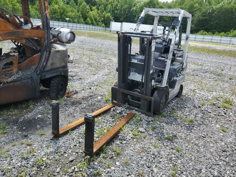 NISSAN FORKLIFT 2014 silver   CP1F29W6178 photo #3