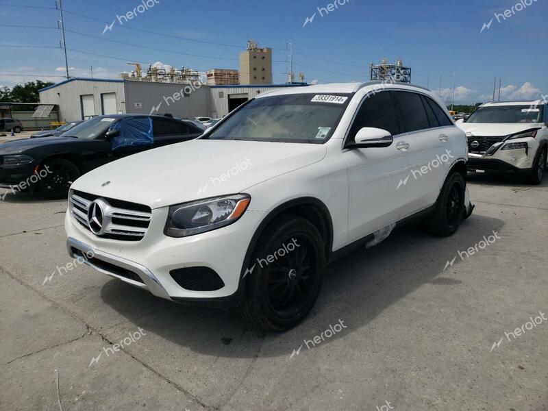 MERCEDES-BENZ 180D 2017 white  gas WDC0G4JB7HV007314 photo #1