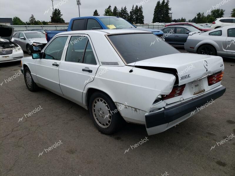 MERCEDES-BENZ 190 E 2.6 1991 white  gas WDBDA29D5MF762516 photo #3