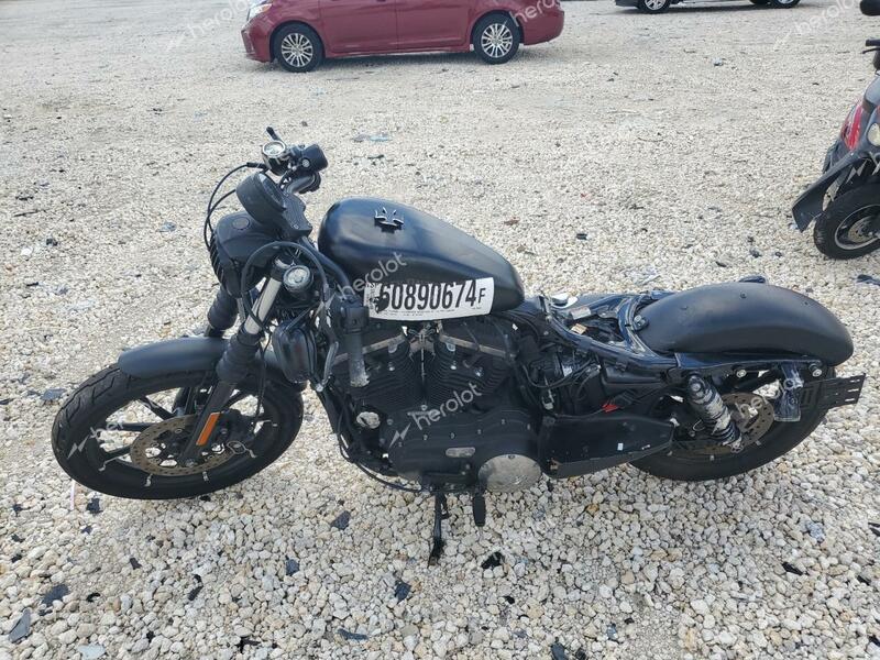 HARLEY-DAVIDSON XL883 IRON 2016 black  gas 1HD4LE214GC405006 photo #4