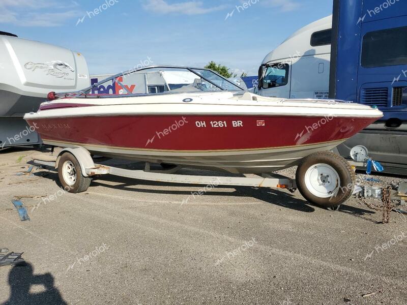 MAXU BOAT 1996 red   USKA43MEH596 photo #1