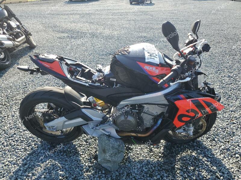 APRILIA TUONO 660 2023 black  gas ZD4KSUM02PS000721 photo #1