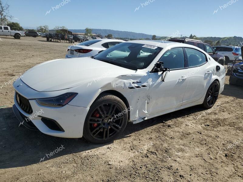 MASERATI GHIBLI MOD 2022 white  gas ZAM57YSM5N1385620 photo #1