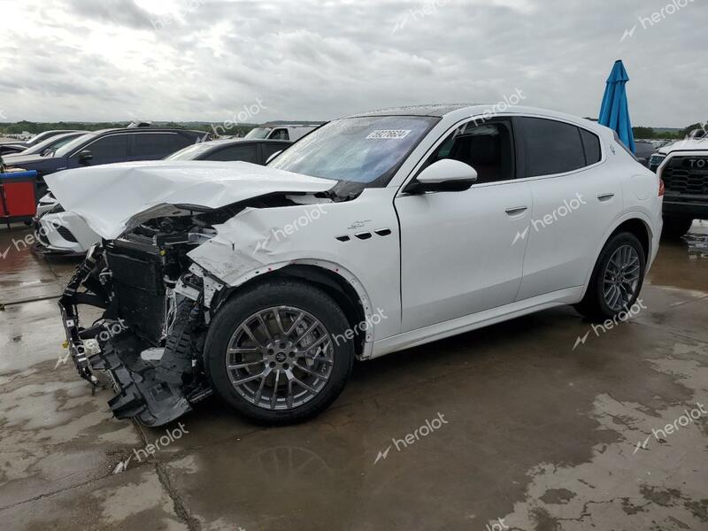 MASERATI GRECALE GT 2023 white  gas ZN682AVA1P7416224 photo #1