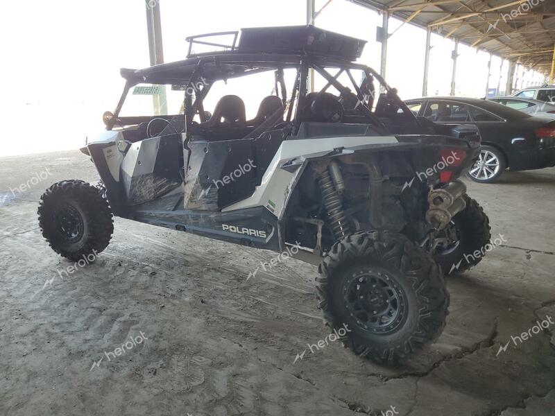 POLA RZR 2017 black  gas 3NSVFE99XHF935380 photo #3