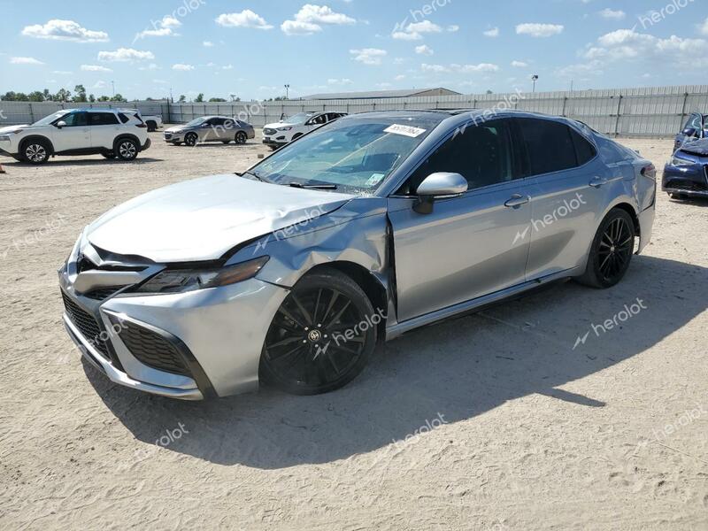 TOYOTA CAMRY XSE 2021 silver  gas 4T1K61AK3MU550106 photo #1