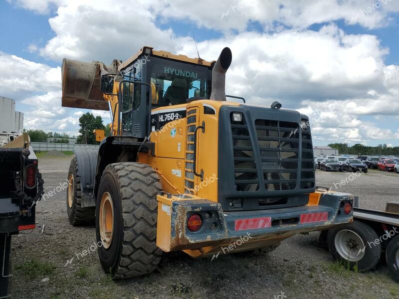 HYUNDAI LOADER 2012 yellow   00322 photo #4