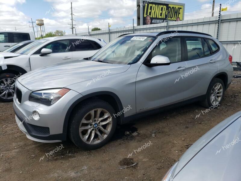 BMW X1 XDRIVE2 2015 silver  gas WBAVL1C55FVY30511 photo #1