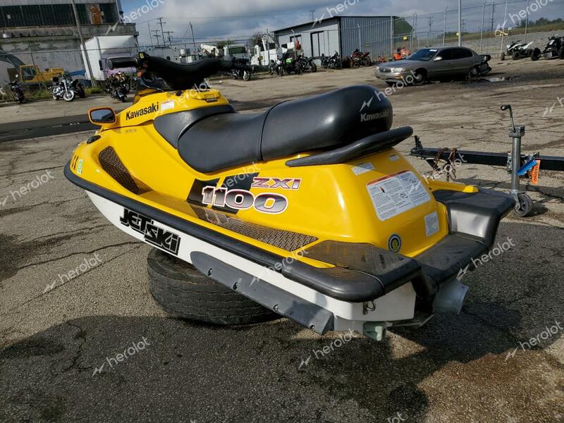 KAWASAKI JET SKI 2001 yellow   KAW31598L001 photo #4