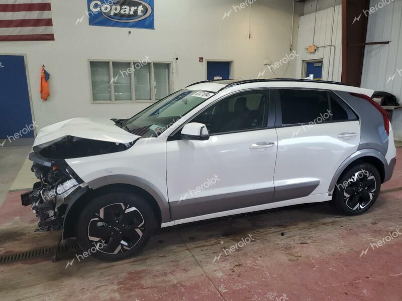 KIA NIRO WAVE 2023 white  electric KNDCT3L18P5043086 photo #1