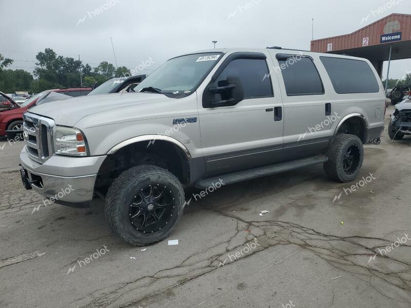 FORD EXCURSION 2005 silver 4dr spor gas 1FMNU41S35ED02681 photo #1