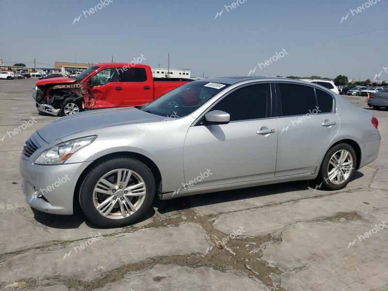 INFINITI Q40 2015 silver  gas JN1CV6AP3FM501563 photo #1