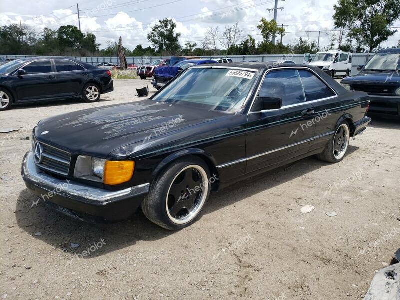 MERCEDES-BENZ 380 SEC 1982 black sedan 2 gas WDBCA43A1CB001087 photo #1