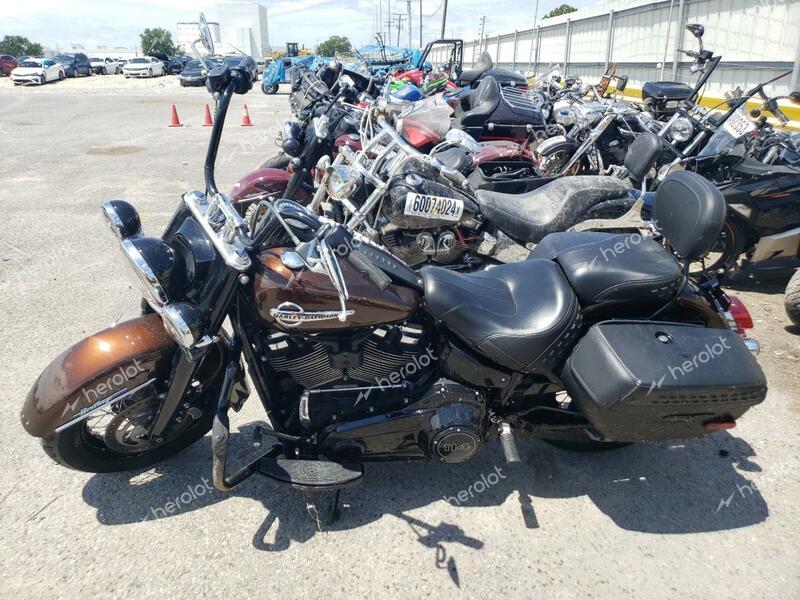 HARLEY-DAVIDSON FLHCS 2019 brown  gas 1HD1YBK66KB017515 photo #4