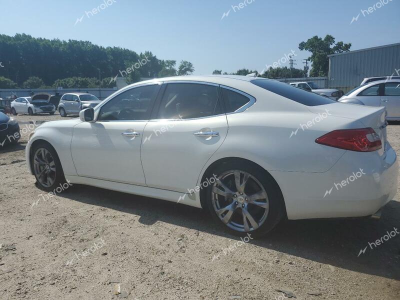 INFINITI M56 2012 white  gas JN1AY1AP8CM530103 photo #3