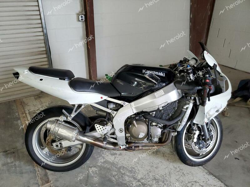 KAWASAKI ZX600 J1 2007 white  gas JKAZX4J147A070231 photo #1