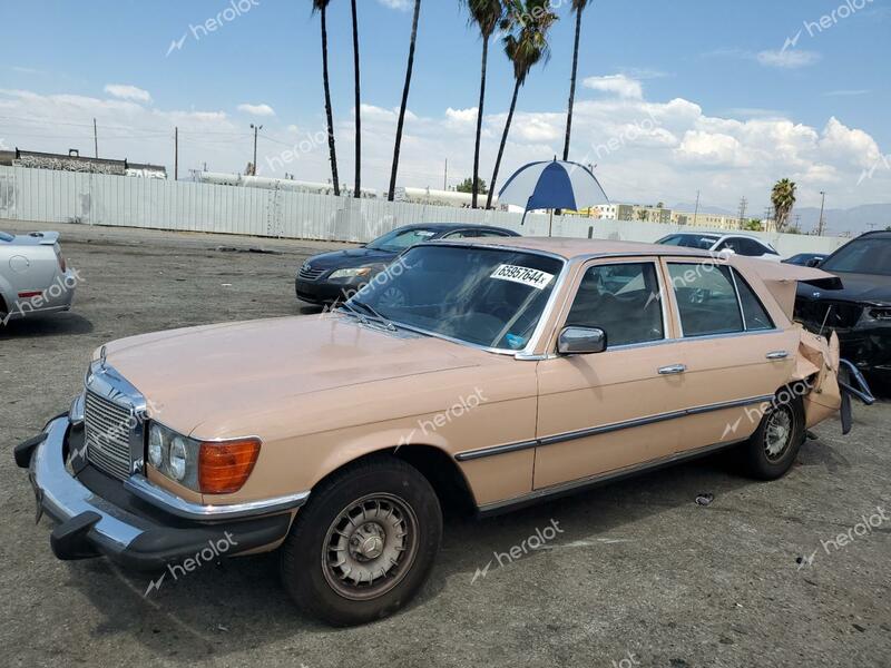 MERCEDES-BENZ 280SE 1978 yellow   11602412107760 photo #1