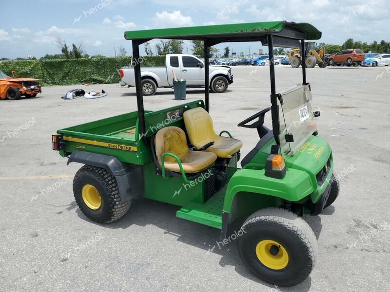 JOHN DEER GATOR 2015 green   1M04X2SJJFM101803 photo #1