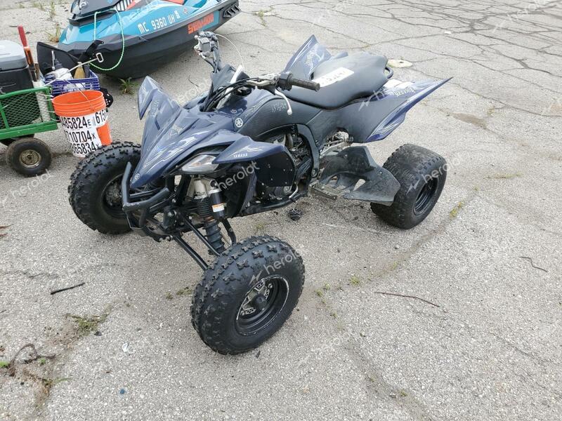 YAMAHA YFZ450 R 2013 black all terr gas JY4AJ37Y9DC011502 photo #3