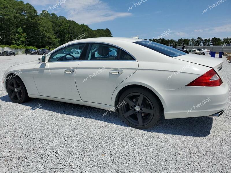 MERCEDES-BENZ CLS 2009 white  gas WDDDJ72X19A146891 photo #3