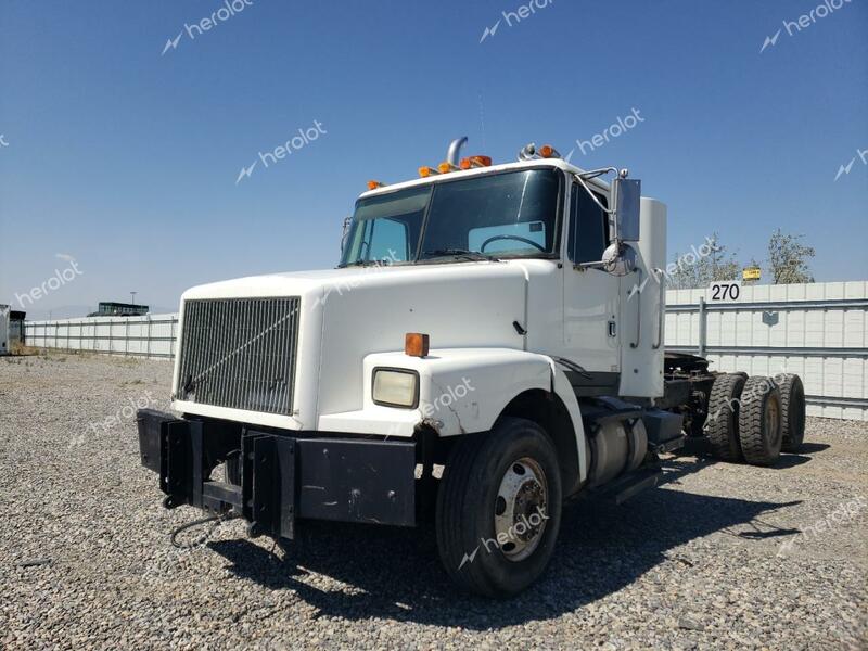 WHITE/GMC CONVENTION 1993 white tractor diesel 4V1JDBJF0PR819024 photo #3