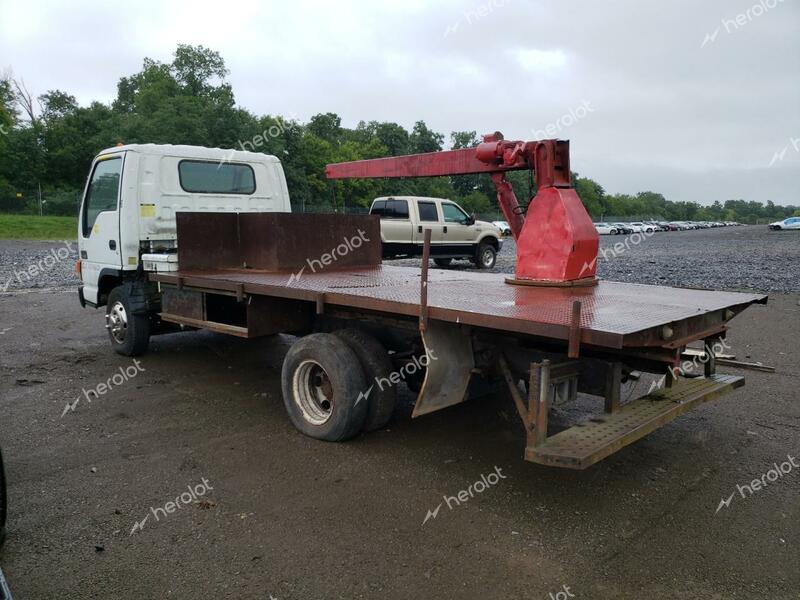 GMC W4500 W450 2005 white tilt cab diesel J8DC4B16257000160 photo #3