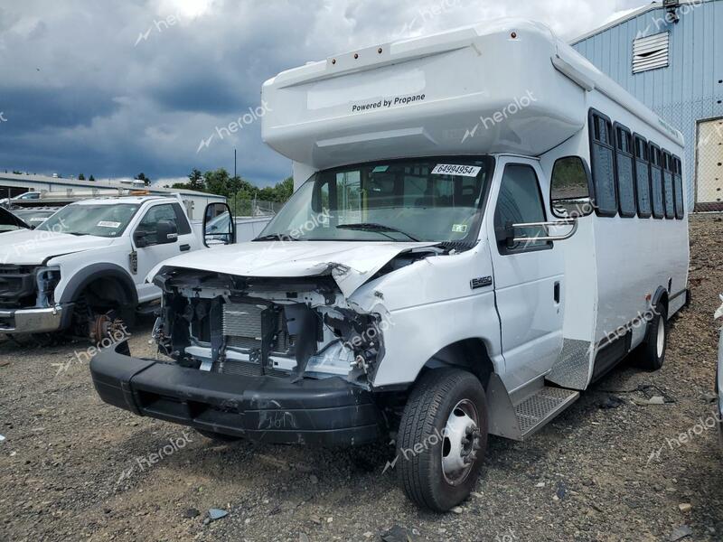 FORD ECONOLINE 2023 white  gas 1FDFE4FNXPDD22102 photo #3