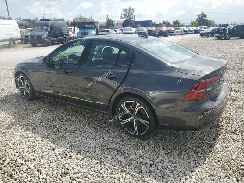 VOLVO S60 CORE 2024 gray  gas 7JRL12FK4RG308454 photo #3