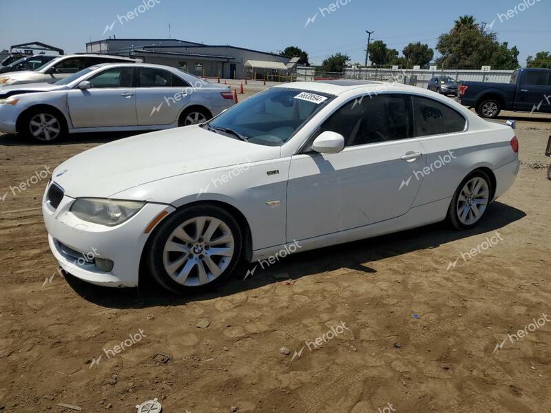 BMW 328 I 2012 white coupe gas WBAKE3C56CE769626 photo #1