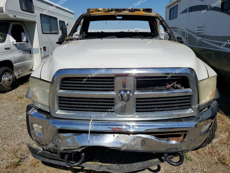 DODGE RAM 5500 S 2012 white chassis diesel 3C7WDMDL2CG116071 photo #4