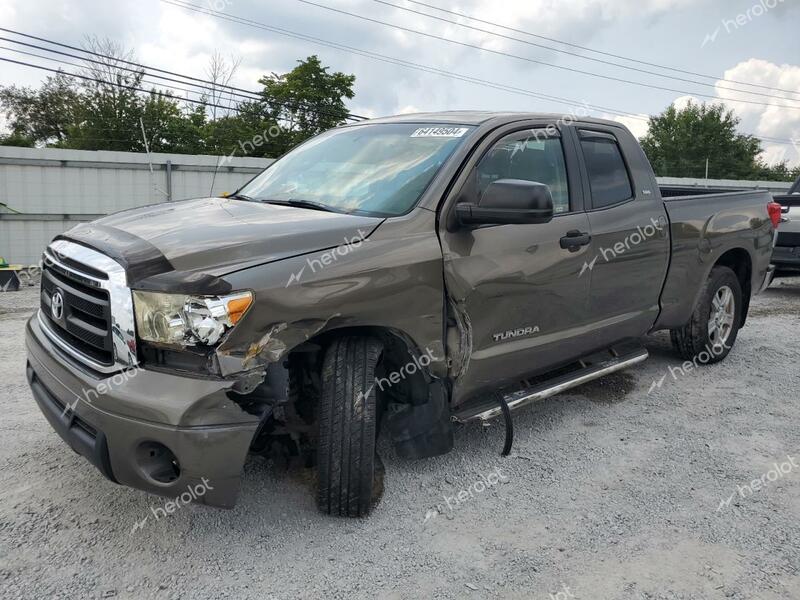 TOYOTA TUNDRA DOU 2010 tan crew pic gas 5TFRM5F17AX016228 photo #1