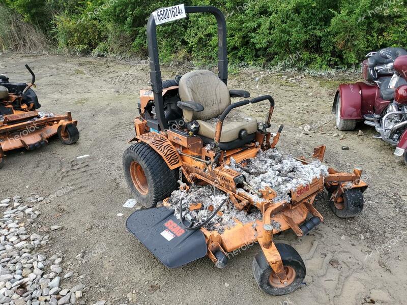 CUB 54 IN ZTR 2018 orange   N1100456 photo #1