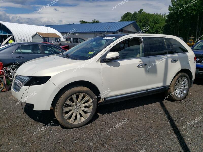 LINCOLN MKX 2013 white 4dr spor gas 2LMDJ8JK1DBL10109 photo #1