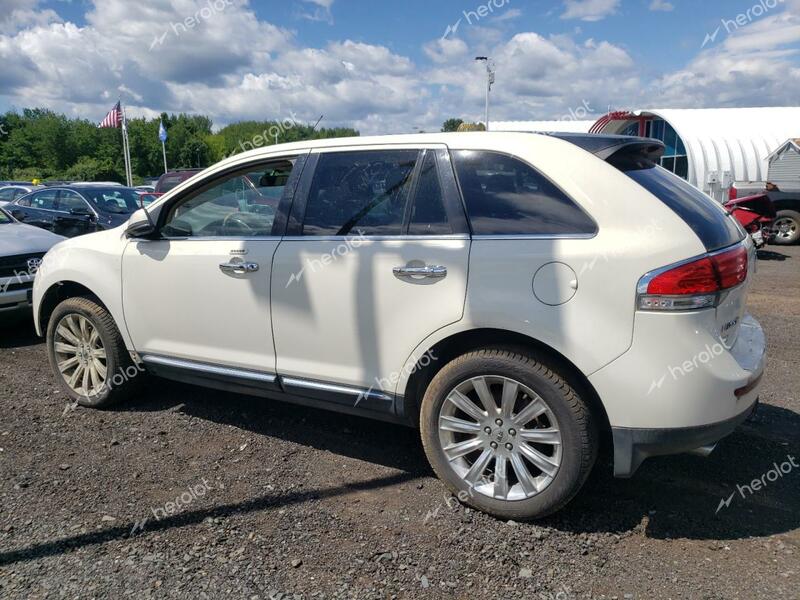 LINCOLN MKX 2013 white 4dr spor gas 2LMDJ8JK1DBL10109 photo #3