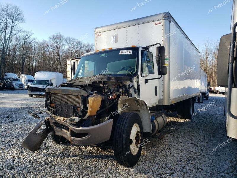 INTERNATIONAL 4300 2015 white  diesel 1HTMMMML4FH729858 photo #1